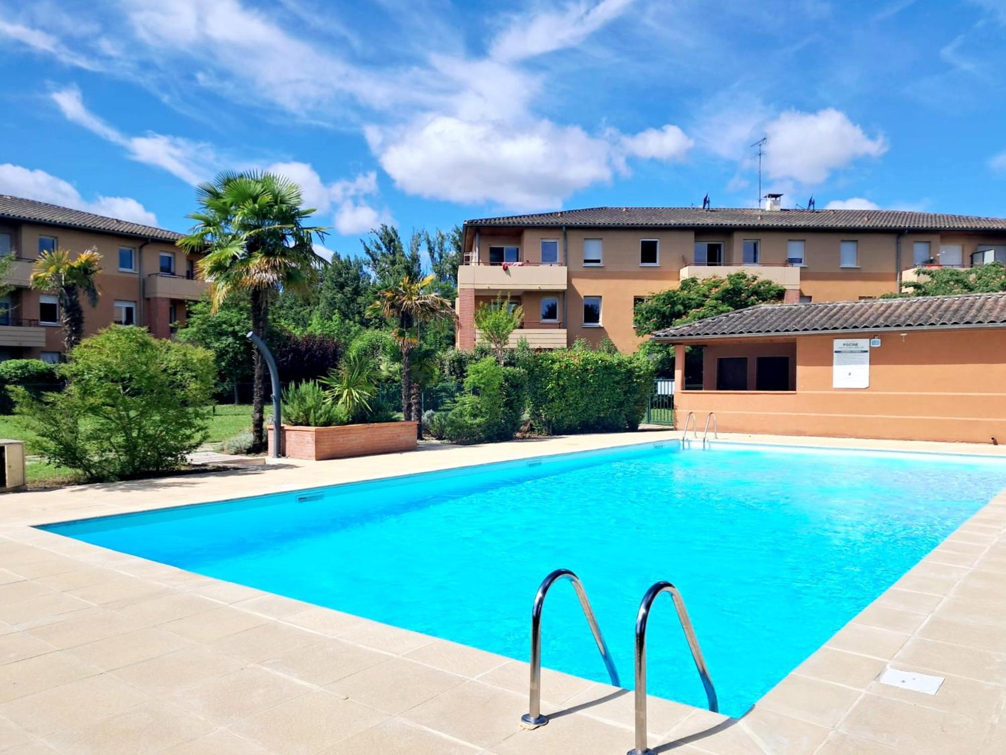 Apartament Le Montauriol - Logement Avec Terrasse - Piscine -Tennis - Place De Parking Privee Montauban Zewnętrze zdjęcie